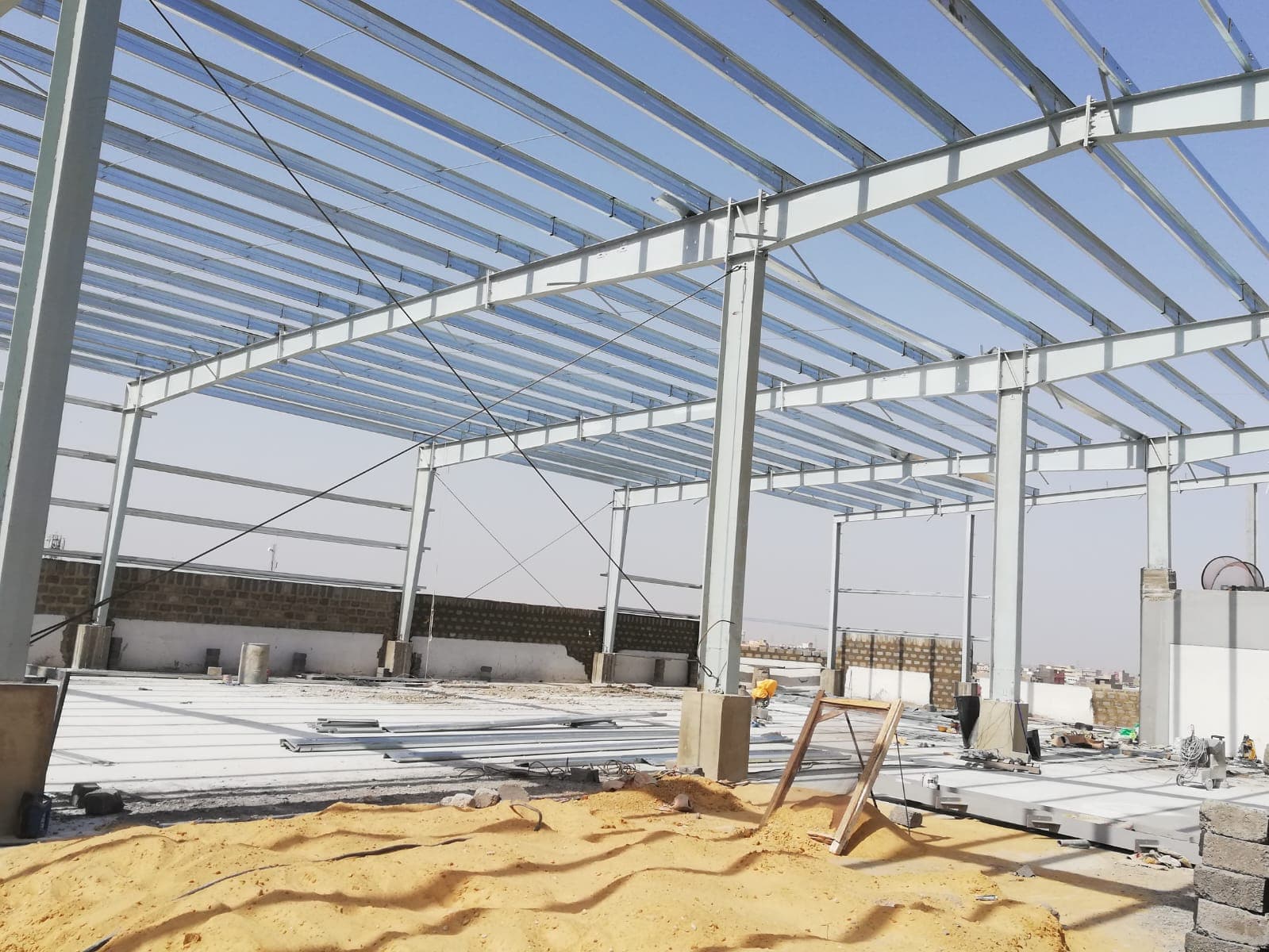 Large pre-engineered shed